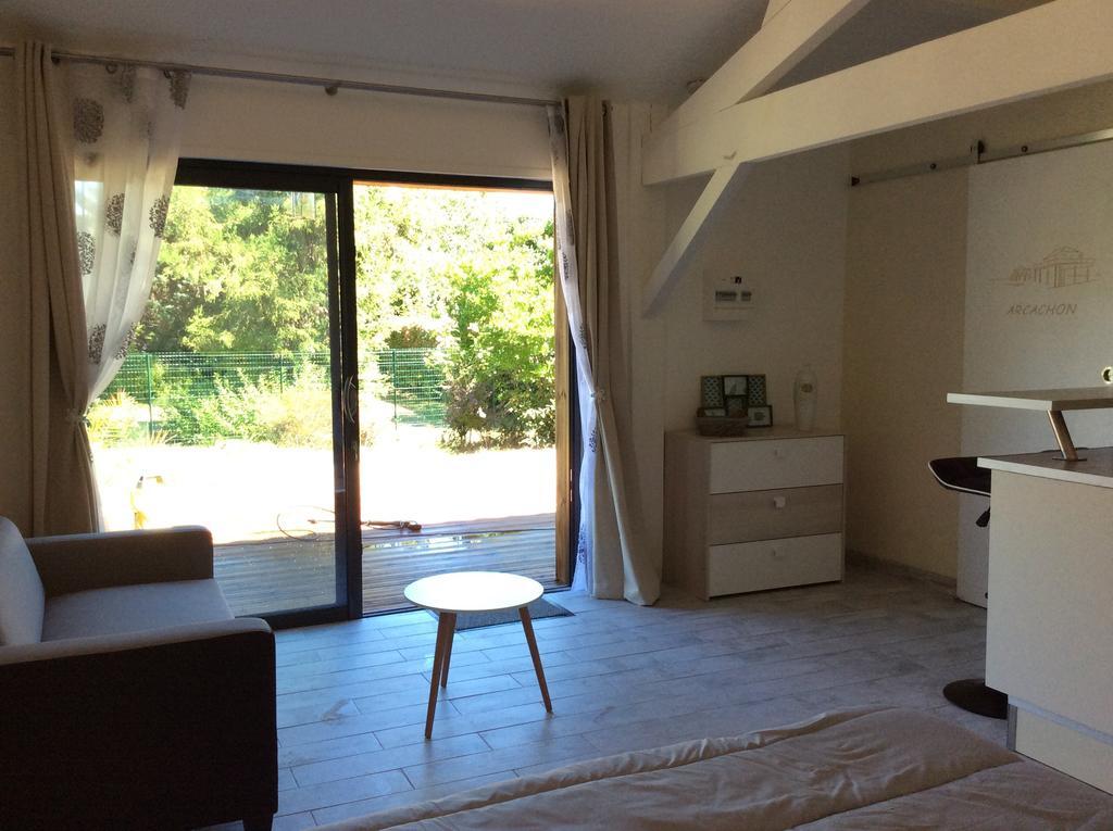 Hotel Le Domaine D'Azae Gujan-Mestras Esterno foto